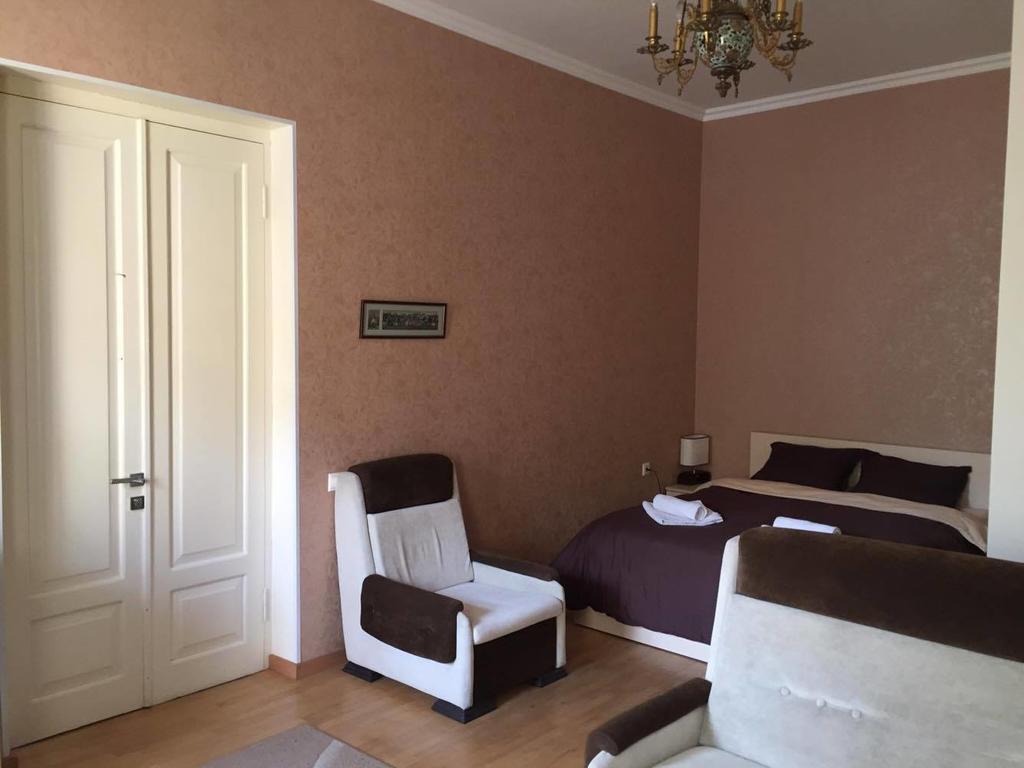 Guest House Rampa Tbilisi Ngoại thất bức ảnh